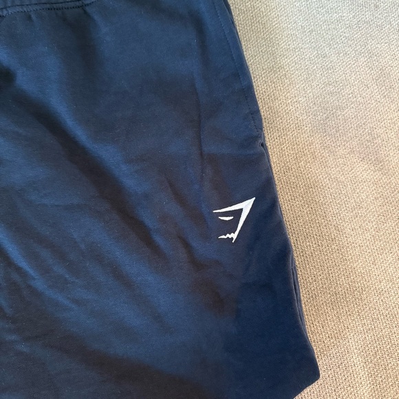 Gymshark crest men’s joggers L - Picture 2 of 4